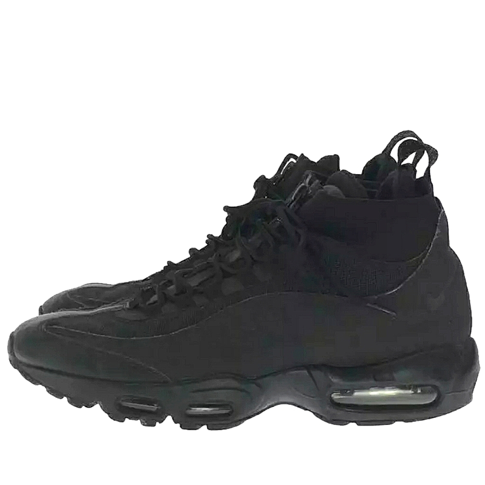 Air Max Sneaker Boot Triple Black.